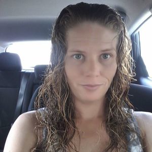 Meet your Posher, Cassandra